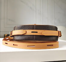 Premium Structured Satchel - Chic Women's Luxury Designer Handbag - NM4290
