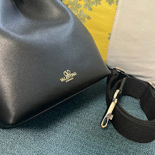 Luxury Monogram Shoulder Bag - Women's Elegant Designer Fashion - NM2975