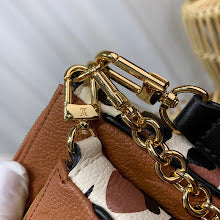 Designer Heritage Crossbody Bag - Premium Luxury Women's Fashion - NM4900