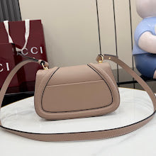 Chic Designer Shoulder Handbag - Premium Luxury Women's Style - NM4070