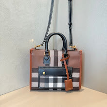 New Premium Signature Shoulder Bag - Chic Women's Luxury Designer - NM5729