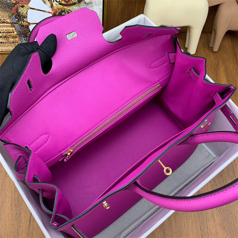  everyday bag interior and compartment view 15