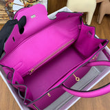  everyday bag interior and compartment view 15