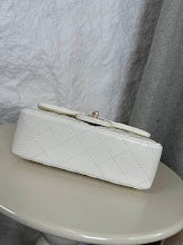 New Luxury Signature Top Handle Bag - Elegant Women's Designer Handbag - NM6060