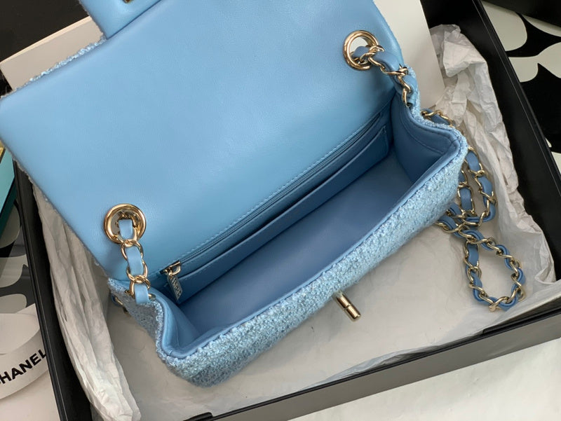 Zivas Charm Everyday Sophistication Designer Handbag (Everyday Luxury Essential) – Interior View