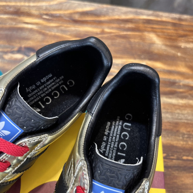 Gucci all-black luxury sneakers view 4 everyday casual design