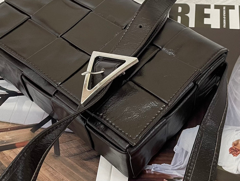 Timeless Faux Leather Handbag - Chic Everyday Appeal | Women's Luxury Handbag #1644 - interior view (image 6) of designer-inspired handbag