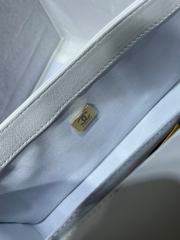  handbag, mid everyday style, image 10
