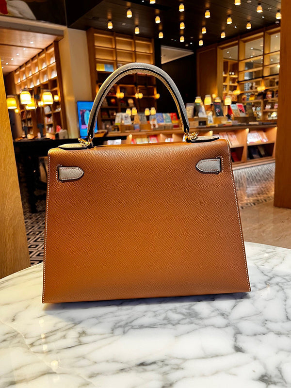 Minimalist bag shown from front angle