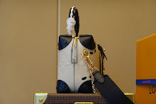 Chic Women's Satchel Handbag - Luxury Premium Designer Style - NM5271
