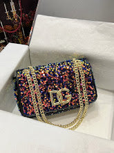 Chic Women's Designer Tote - Luxury Premium Handbag Style - NM7106