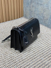 Chic Women's Satchel Handbag - Luxury Premium Designer Style - NM3455