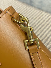 Premium Women's Crossbody Bag - Luxury Designer Fashion Accessory - NM3737
