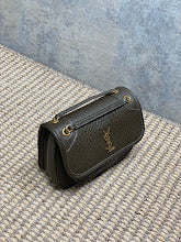 Chic Designer Tote Handbag - Luxury Premium Women's Fashion Bag - NM3774