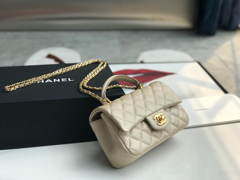  women's handbag, mid design, view 5
