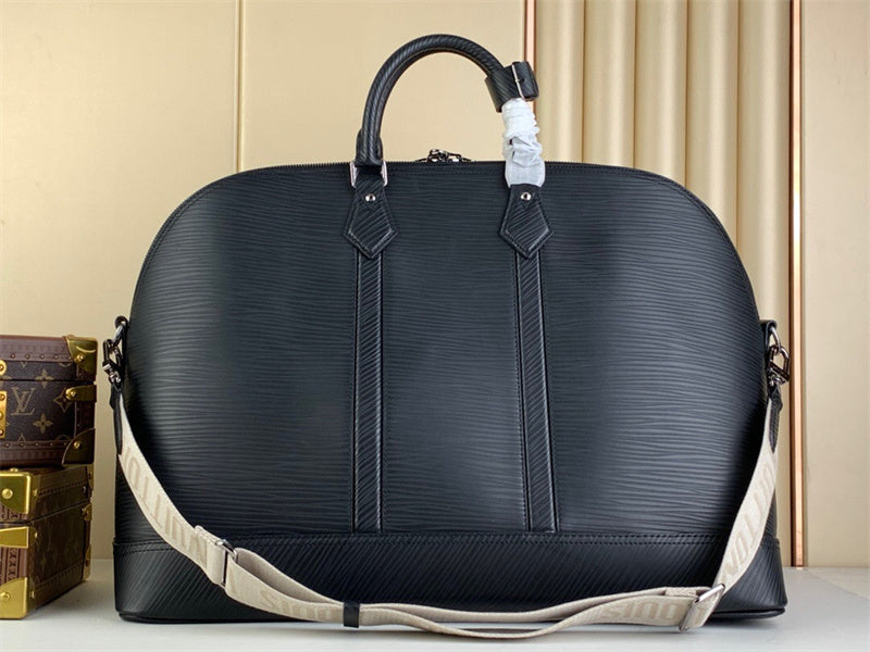  shoulder bag interior and compartment view