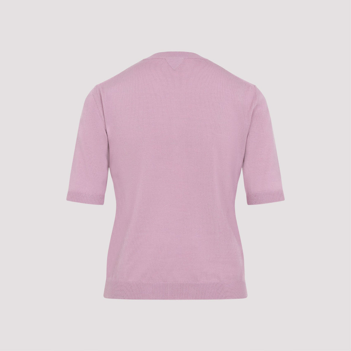 Bottega Veneta premium sweaters & pullovers detail and craftsmanship close-up