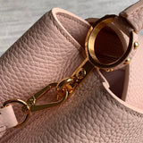  crossbody bag interior and compartment view 21