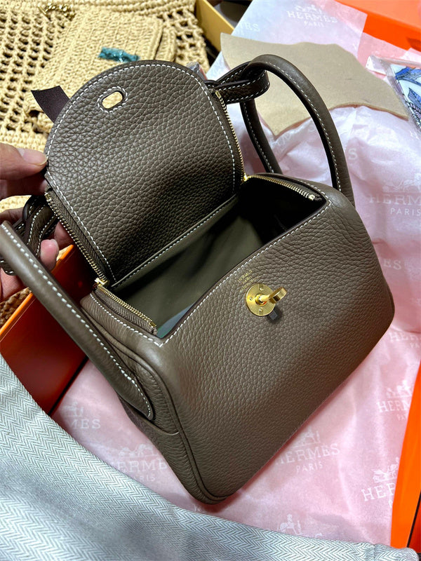 Elegant bag women's premium everyday handbag