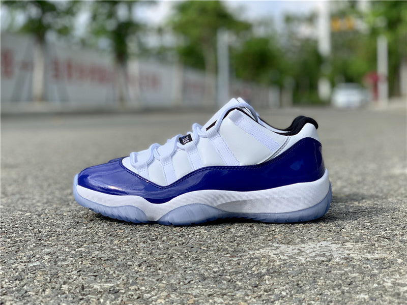 Nike Men's & Women's Premium Athletic Sneakers — Style 115
