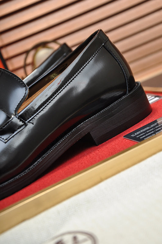 Hermes shoes Style 073 - sole and craftsmanship detail