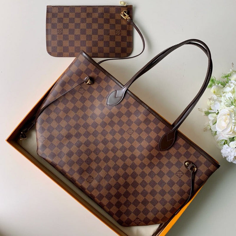 Styled lifestyle shot of classic polished women's handbag – women's everyday handbag