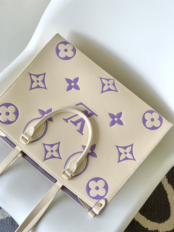  crossbody bag close-up of hardware and finish 11