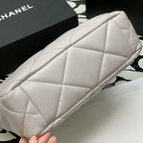  women's handbag, spacious design, view 9