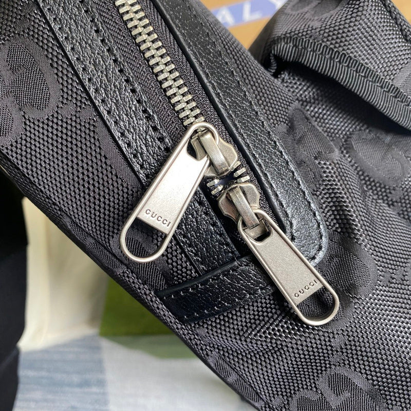 Styled lifestyle shot of everyday-luxe modern women's handbag – women's premium purse