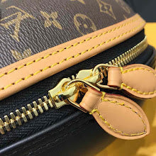 Designer Iconic Shoulder Bag - Luxury Women's Premium Fashion - NM4696