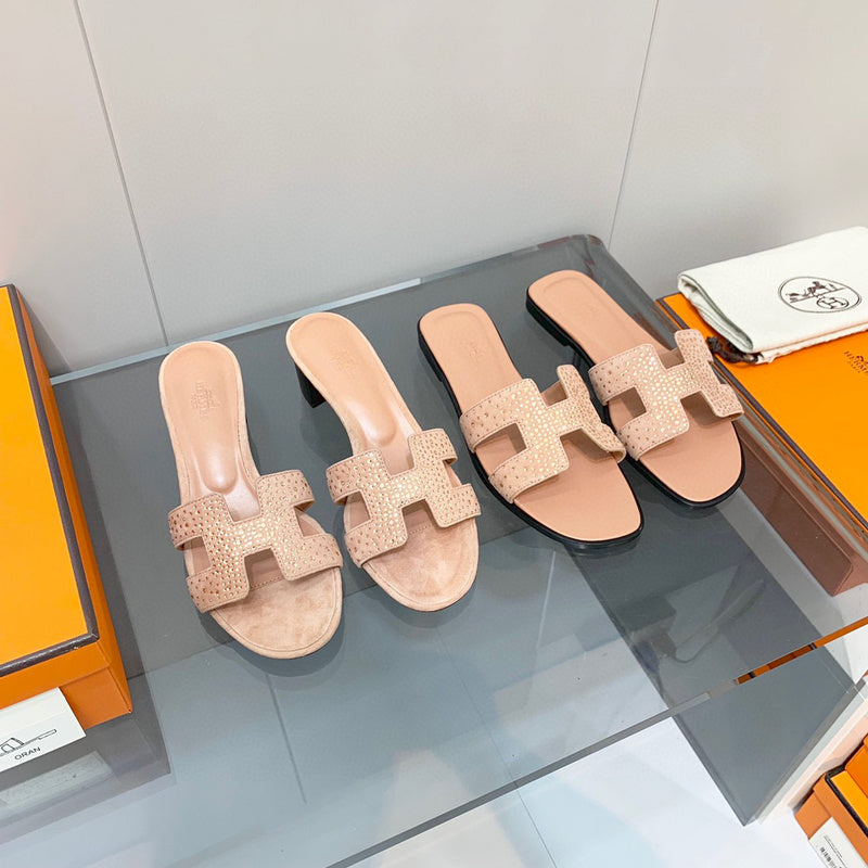 Hermès Beige Slide Sandals - Front View