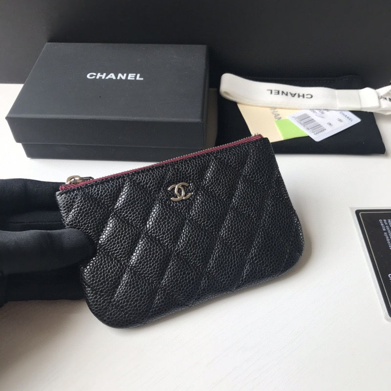 Zivas Charm Versatile Design Everyday Handbag (Contemporary Shape Language) – Back View