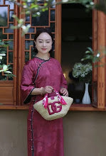 Luxury Iconic Crossbody Bag - Women's Elegant Designer Fashion - NM7154