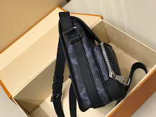 Premium Women's Shoulder Bag - Designer Luxury Fashion Accessory - NM4956