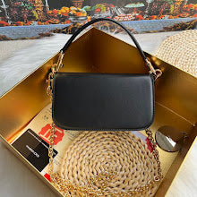 Luxury Iconic Crossbody Bag - Women's Elegant Designer Fashion - NM7070