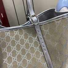 Chic Designer Satchel Bag - Luxury Women's Top Handle Handbag - NM4008