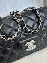 New Chic Designer Crossbody Purse - Premium Luxury Women's Style - NM6064