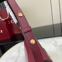 Chic Women's Crossbody Handbag - Luxury Premium Designer Style - NM3885