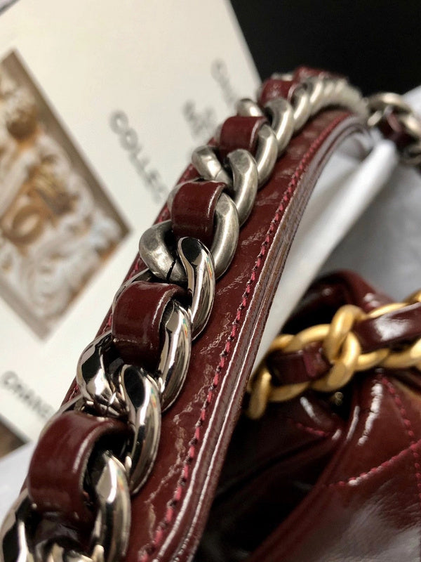  mid purse view 9