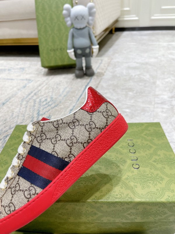 Gucci soft grey luxury sneakers view 4 premium leather build