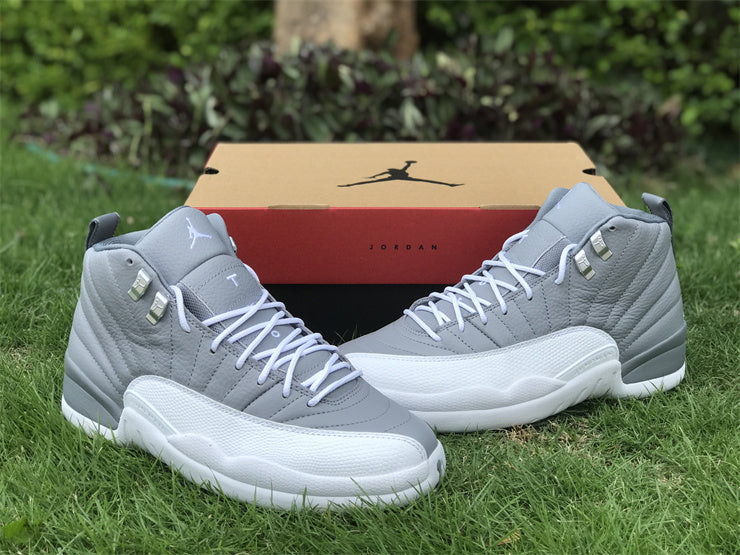 Nike classic monochrome luxury sneakers view 7 cushioned comfort fit