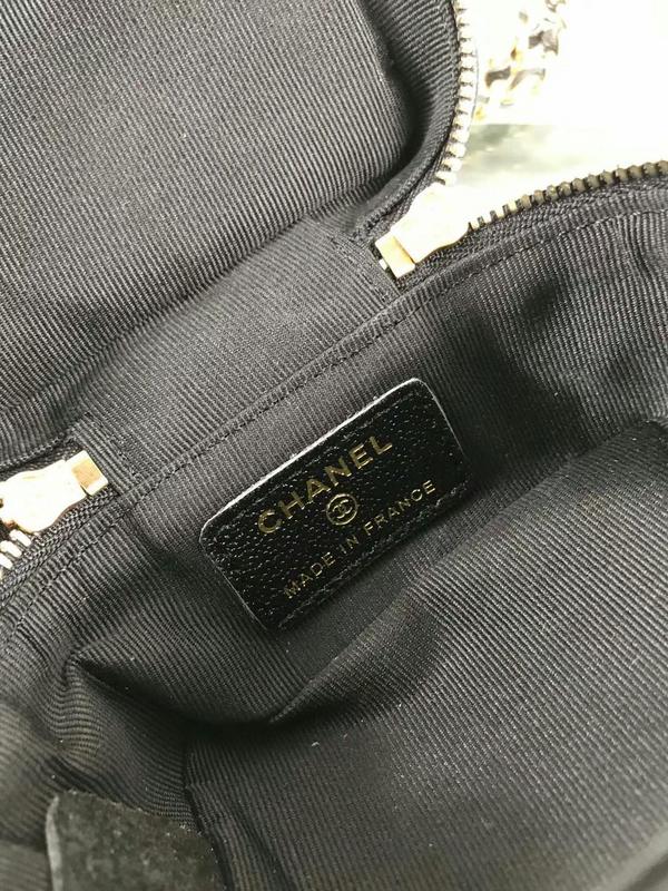 Zivas Charm Signature Style Fashion Handbag (Effortless Style Upgrade) – Lifestyle Shot