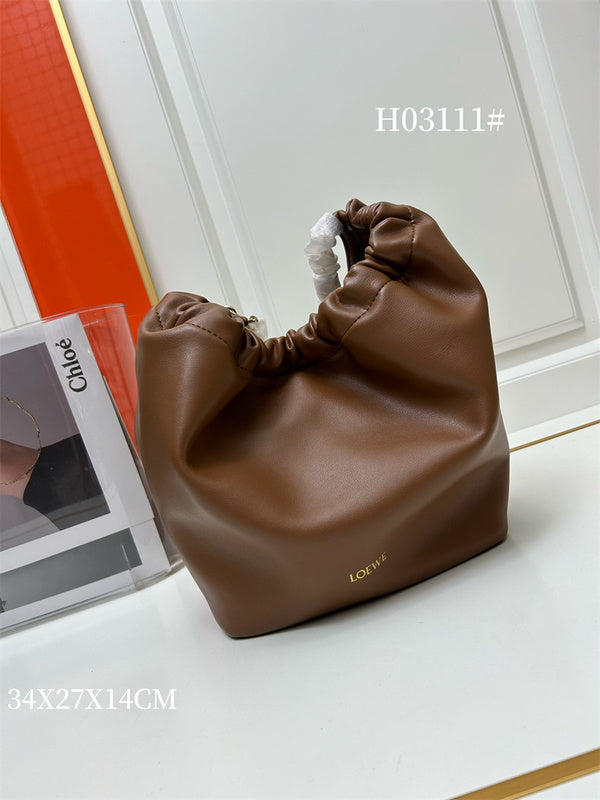 Ziva's Charm handbag – angled view (34cm*27cm*14cm)