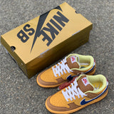 Nike Men's & Women's Iconic Street Trainers — Style 059 front view