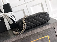 New Premium Signature Shoulder Bag - Chic Women's Luxury Designer - NM6203