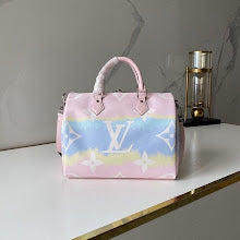 Premium Women's Crossbody Bag - Luxury Designer Fashion Accessory - NM5059