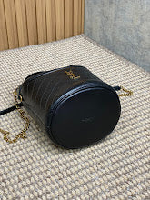 Chic Designer Crossbody Purse - Premium Luxury Women's Style - NM3366