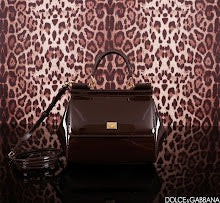 Luxury Signature Top Handle Bag - Elegant Women's Designer Handbag - NM6959