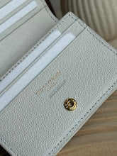 Premium Leather Crossbody Bag - Elegant Women's Designer Handbag - NM3562