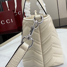 Chic Women's Shoulder Handbag - Luxury Premium Designer Style - NM4050
